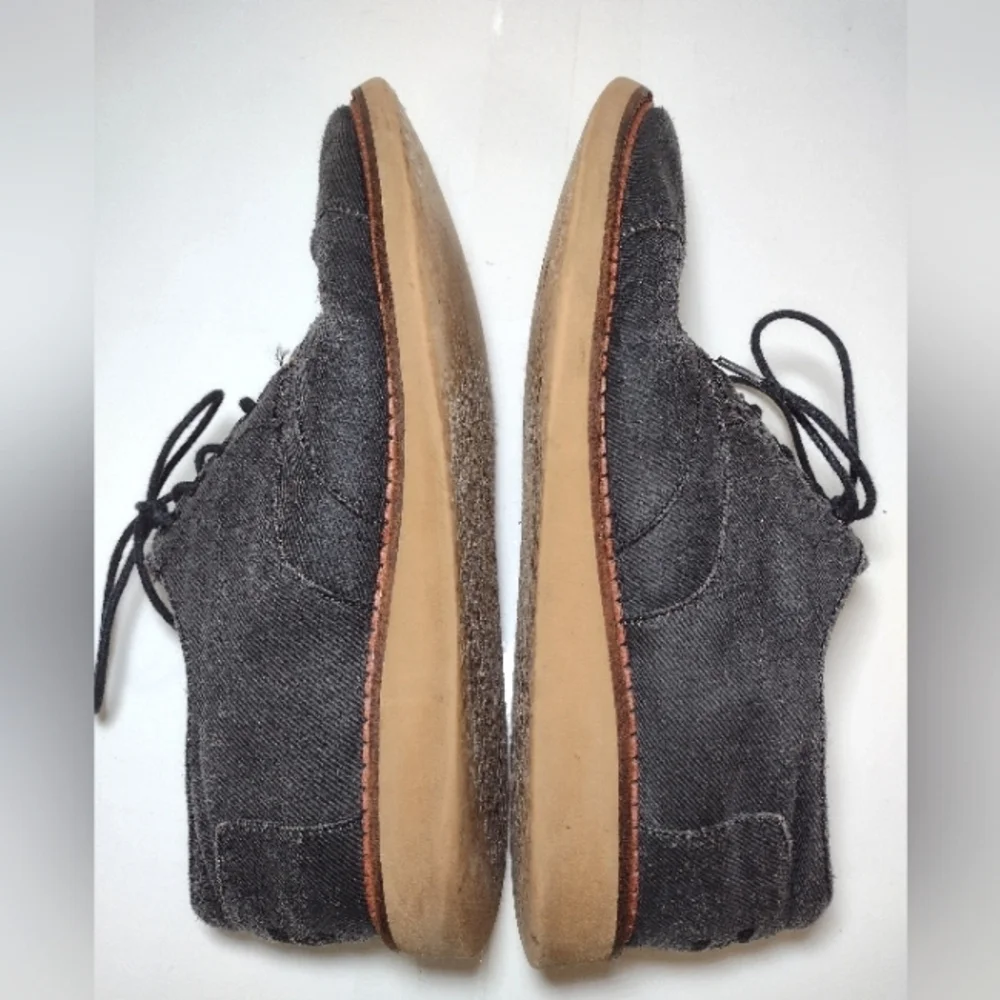 Toms Men's Sharcoal Canvas Shoes Size (9.5)